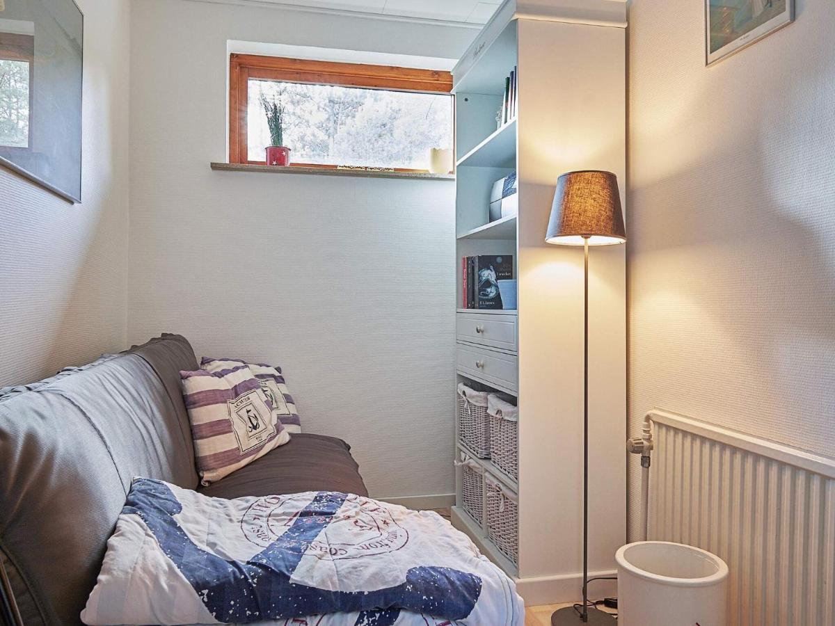 6 Person Holiday Home In Nex Nexo Room photo